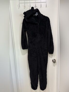 Women’s Cozy Black Fuzzy Bear Hooded Onesie size M